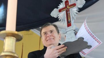 Zamora inauguró obras en Mailín y participó de la Fiesta Grande junto a miles de fieles