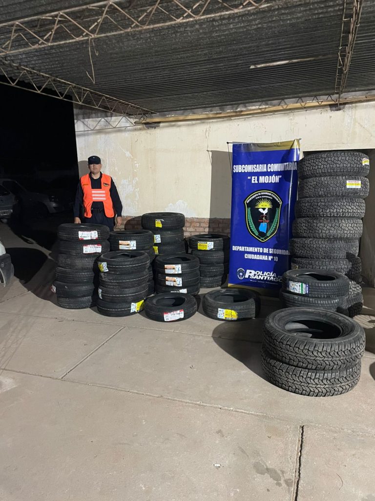 Cordobés y santiagueña transportaban 42 cubiertas sin documentación sobre su procedencia