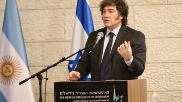 Milei vetó el aumento a jubilaciones y la ley de emergencia en discapacidad