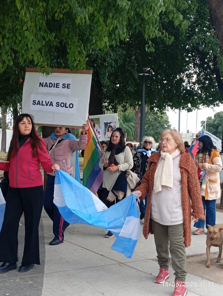 Frías se movilizó en defensa de Cristina Fernández de Kirchner y contra el fallo de la Corte Suprema