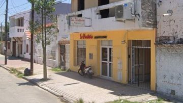 B° Centenario: Empleado de una panadería sufrió un corte en la mano cuando usaba una máquina