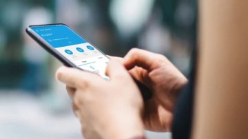 Perdió su celular en pleno centro y le sustrajeron $900.000 y USD2600 de billeteras virtuales