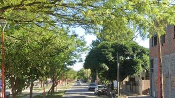 Luego de casi dos horas evitaron que un hombre desistiera de su vida: Se había rociado alcohol