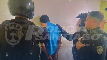 Detienen a “Pelao” quien amenazó a su madre con un cuchillo e intentó agredir a policías