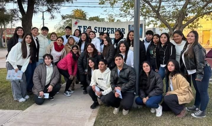 Estudiantes de Enfermería del ISFDC N°1 realizaron una jornada de concientización sobre ludopatía y consumos problemáticos