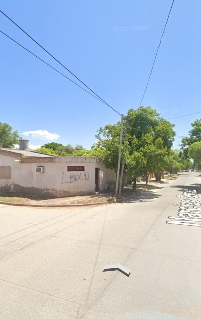 B° Mariano Moreno: Adolescente chocó a una mujer y a una nena y se fugó