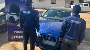 Sacan de circulación un automóvil que tenía patente falsa