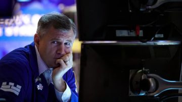 Se desploman las acciones de YPF tras el fallo de la Justicia estadounidense