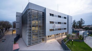 Adolescente de 14 años intentó desistir de su vida por “problemas con su novia”