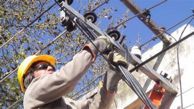 La larga lista de zonas afectadas por cortes de luz programados entre el jueves y viernes