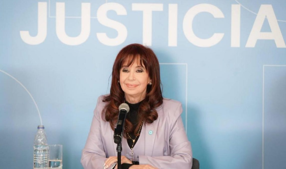 Fuerte grieta tras el fallo contra CFK: más del 50% cree que es culpable, pero casi la mitad desconfía de la Justicia