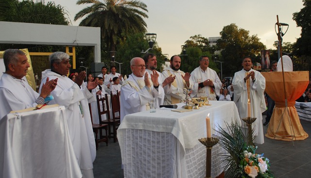 La comunidad católica de Santiago del Estero celebrará Corpus Christi con una gran peregrinación y misa central