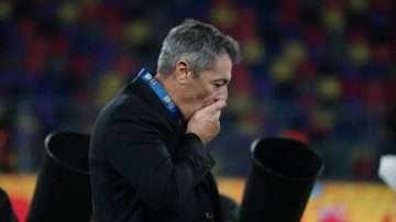 El orgullo de Frank Kuldelka tras perder la final: besó la medalla de subcampeón