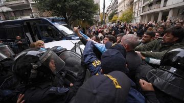 Grabois quedó libre tras ser detenido por el ingreso al edificio del Instituto Perón
