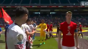 El gesto del capitán de Urawa que le negó el saludo a los jugadores de River y el duelo de hinchadas