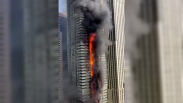 VIDEO: Evacuaron una torre de 67 pisos por un incendio en Dubái