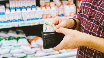 La inflación de septiembre fue del 2,1% y acumula 22% en lo que va del año: Por qué la clase media fue la más golpeada