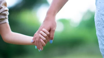 Alberdi: Aparecieron madre e hija que se habían retirado de su casa en el B° Sarmiento