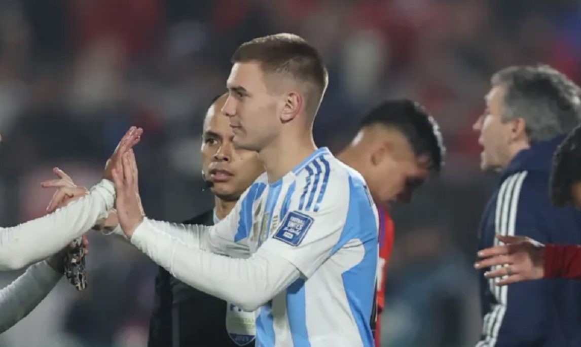 Mastantuono se convirtió en el jugador más joven en debutar con la Selección Argentina