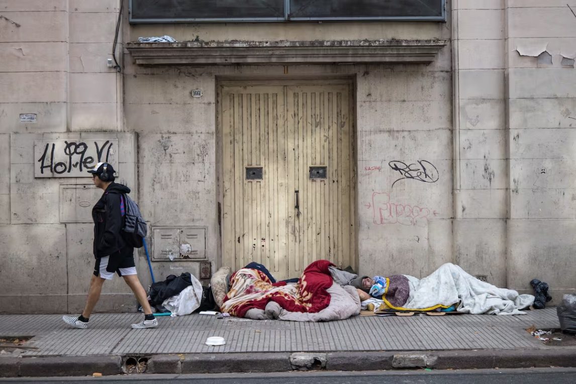 Argentina, entre los países más angustiados por la pobreza