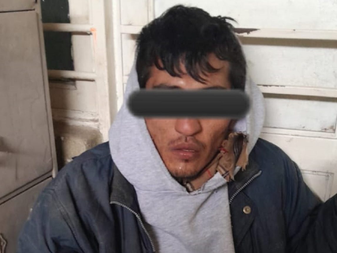 B° Primera Junta: vecinos se unieron a la policía para detener a un delincuente