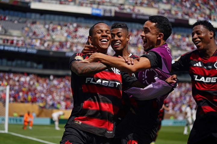 Flamengo dio el golpe: remontó al Chelsea y avanzó a octavos del Mundial de Clubes