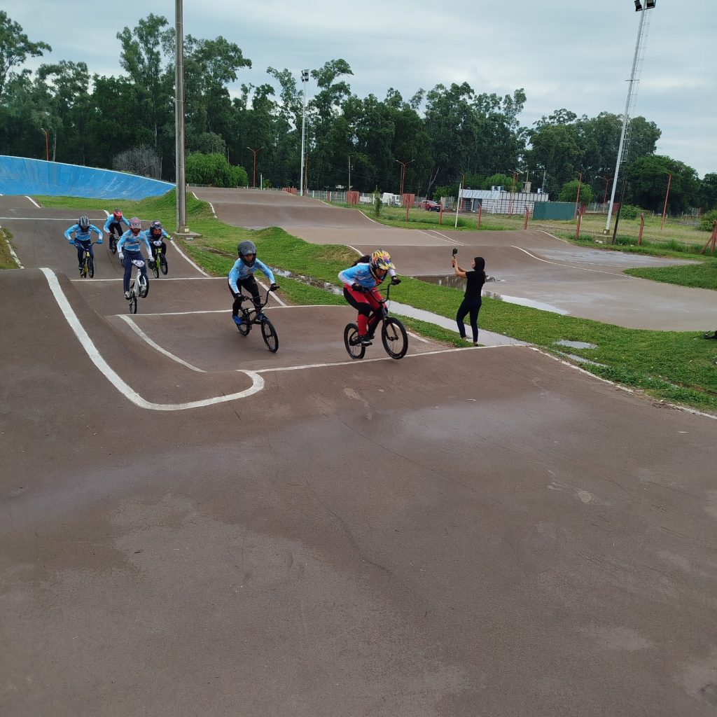 Santiago del Estero recibe el Campeonato Argentino y Open de BMX