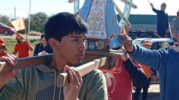 La imagen de la Virgen de Luján visitó el Campamento Catequístico en Añatuya