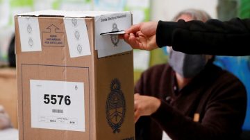 Polémica en Laprida tras las elecciones: tres festejos, un solo cargo y mucha confusión
