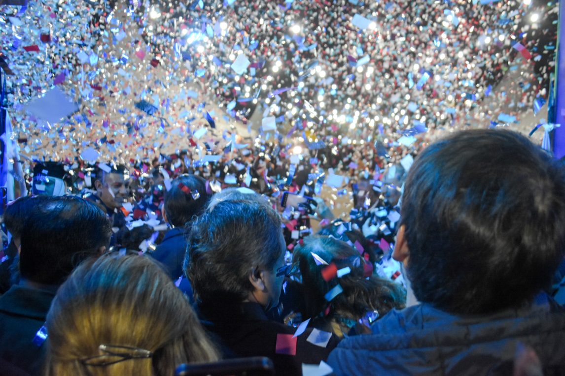 FOTOS | La colorida apertura de la Feria Artesanal del Parque Aguirre