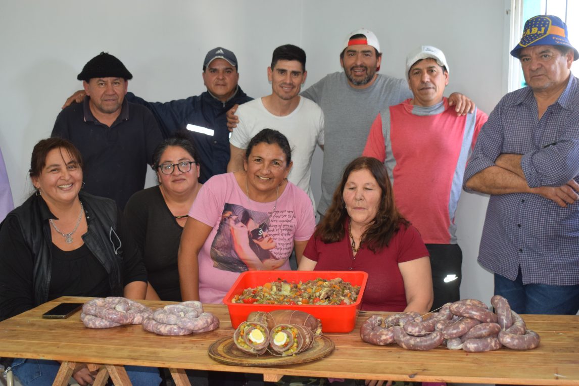 Capacitación sobre aprovechamiento y agregado de valor a la carne de cabra en Real Sayana