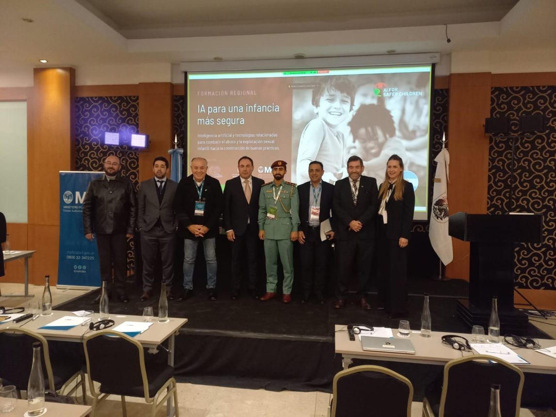 Santiago estuvo representado en una capacitación internacional para “Infancias Seguras”