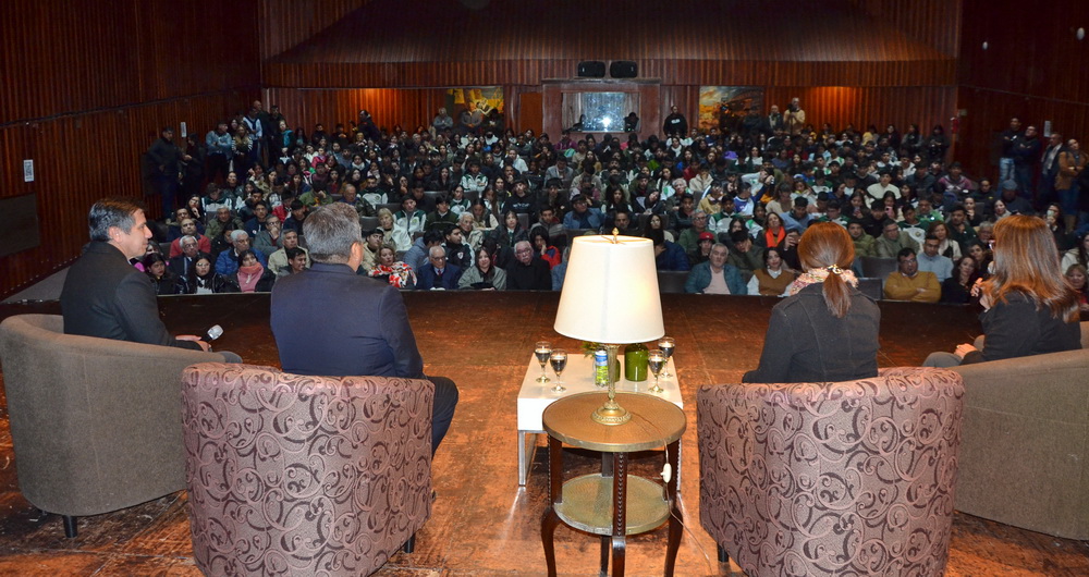 La Facultad de Humanidades homenajeó a los historiadores en su día
