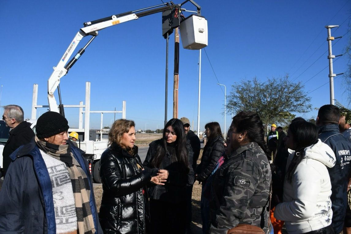 Norma Fuentes: “Queremos que los corredores urbanos principales de la ciudad estén debidamente iluminados”