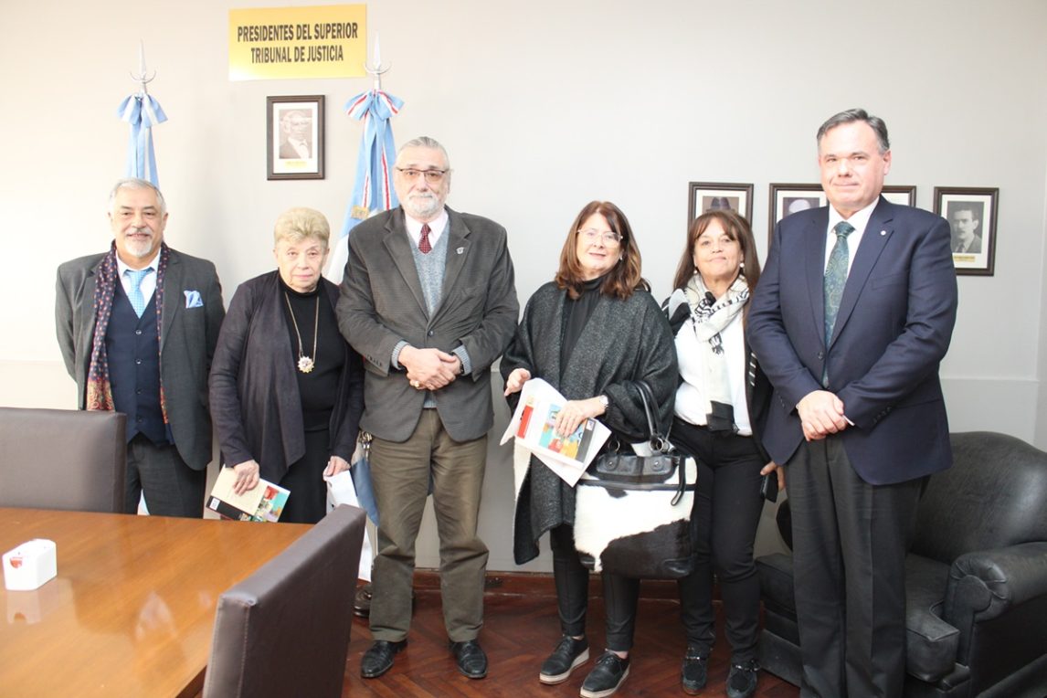 El Superior Tribunal de Justicia recibió a reconocidos juristas especialistas en Derecho Privado