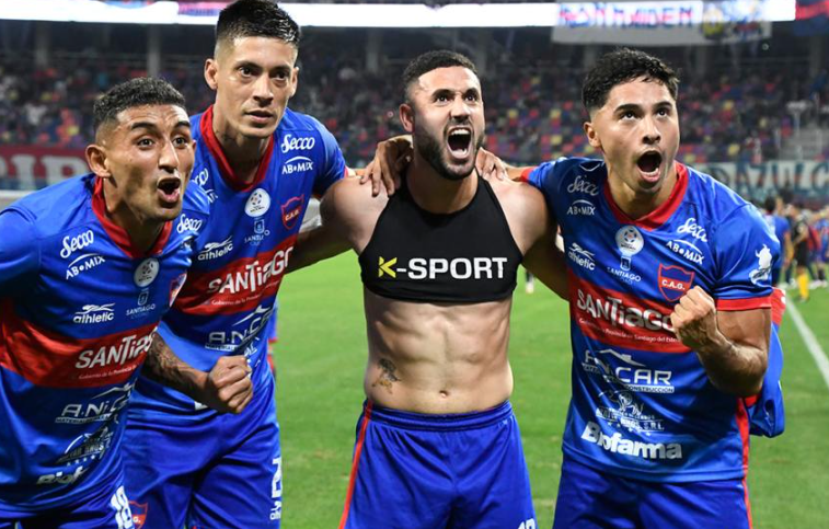 Güemes lo dio vuelta ante San Martín de Tucumán y se quedó con tres puntos de oro
