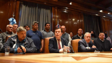 Gerardo Zamora anunció un bono aguinaldo de $1.000.000 y otro de fin de año de $2.100.000