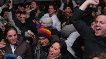 Se cumplen 15 años de la Ley de Matrimonio Igualitario: una conquista que transformó a Argentina