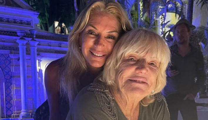 La mamá de Yanina Latorre le envió fuertes mensajes a Fernanda Iglesias: “Pobre, viajás en colectivo”