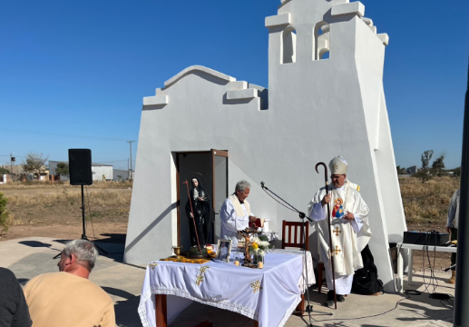 Bandera cuenta con la primera réplica del santuario de Mama Antula