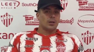 Escándalo: Talleres (RE) dijo que Brian Fernández “desapareció”, pero el jugador desmintió al club y denunció aprietes