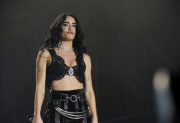 El “palito” de Lali para Milei tras el show con Fátima Flores