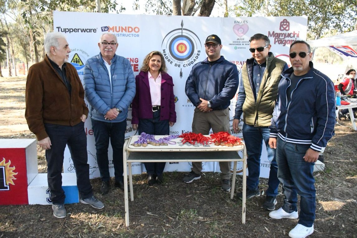 Más de 50 competidores participaron del Torneo de Tiro con Arco “Madre de Ciudades”
