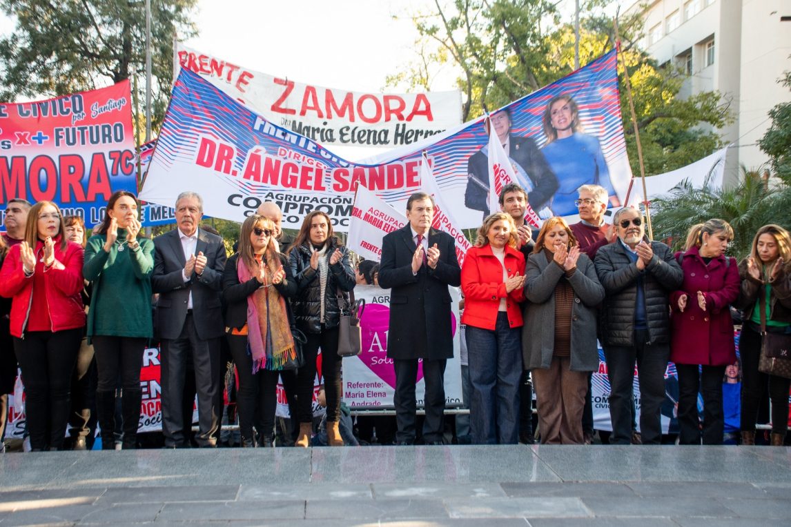 Emotivo acto en conmemoración de un nuevo aniversario del fallecimiento de Hipólito Yrigoyen
