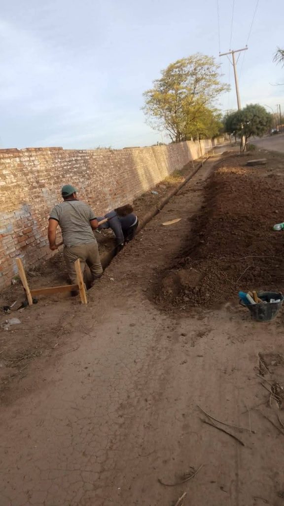 Comenzó la construcción de la tapia perimetral del Club Atlético Campo Gallo