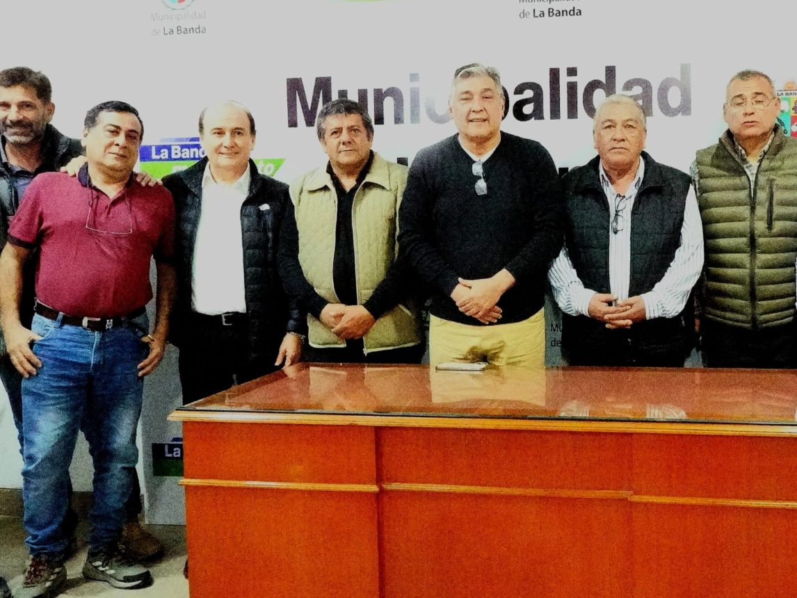 El intendente Nediani anunció mejoras salariales para los empleados municipales