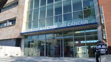 El Gobierno confirmó que eliminará el Instituto Nacional del Cáncer por detectar compras “ineficientes”