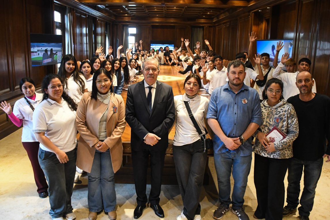 De Tintina a Casa de Gobierno: estudiantes del interior y una experiencia inolvidable