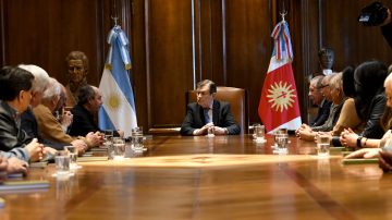 Gerardo Zamora recibió a miembros de la Federación Argentina de Periodistas Deportivos