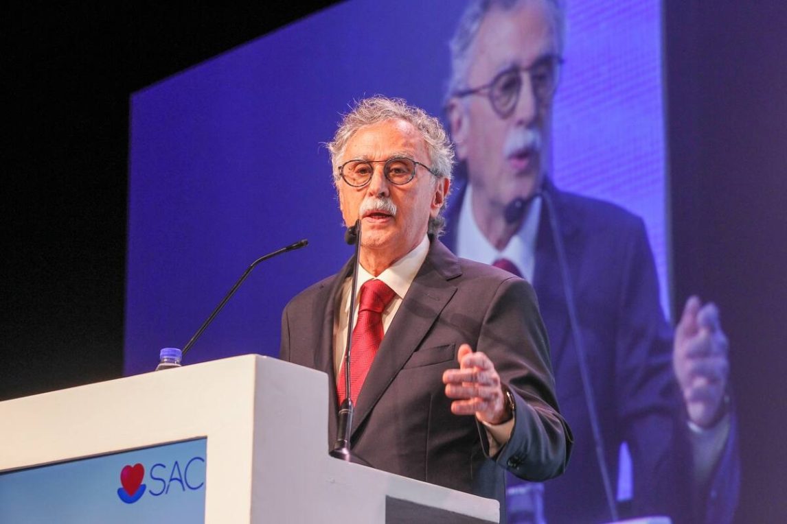 El ministro de Salud, implacable ante la movilización de trabajadores del Garrahan: “Curros legales”
